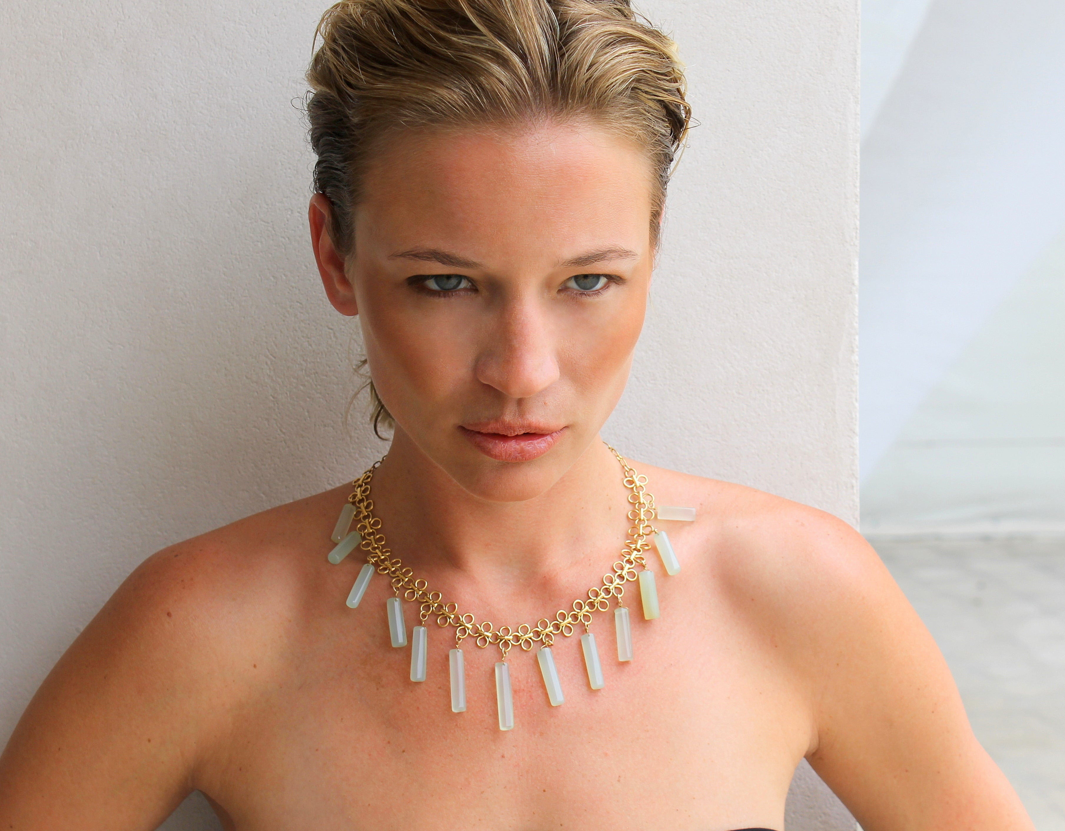handmade 18k gold statement necklace with jade