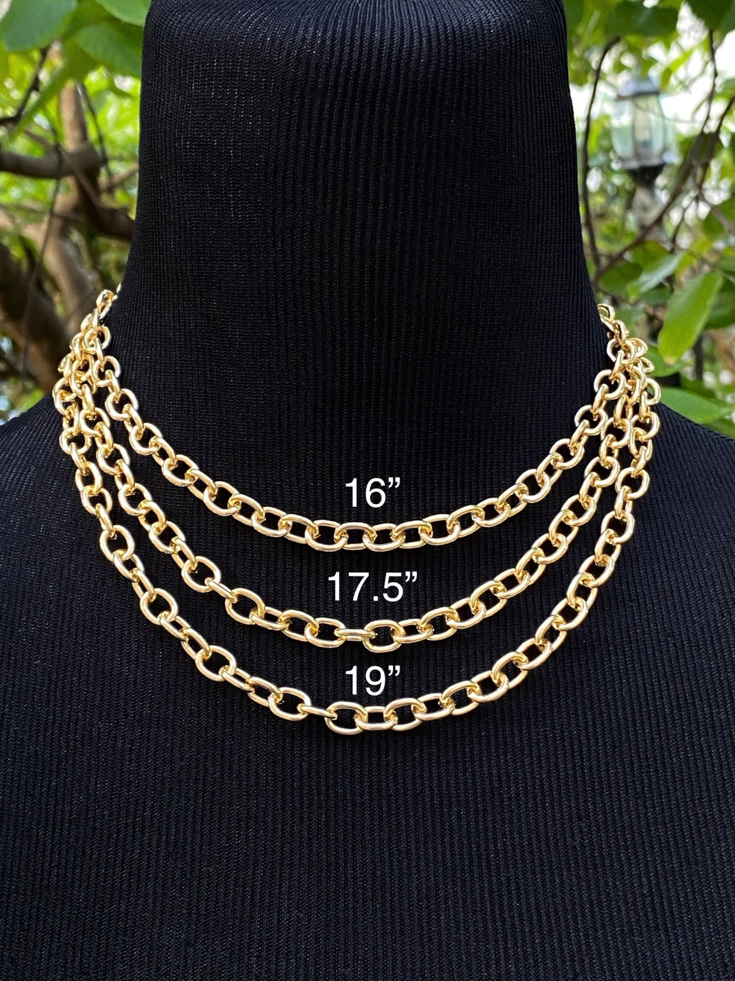 Classic O Link Gold Chain Necklace